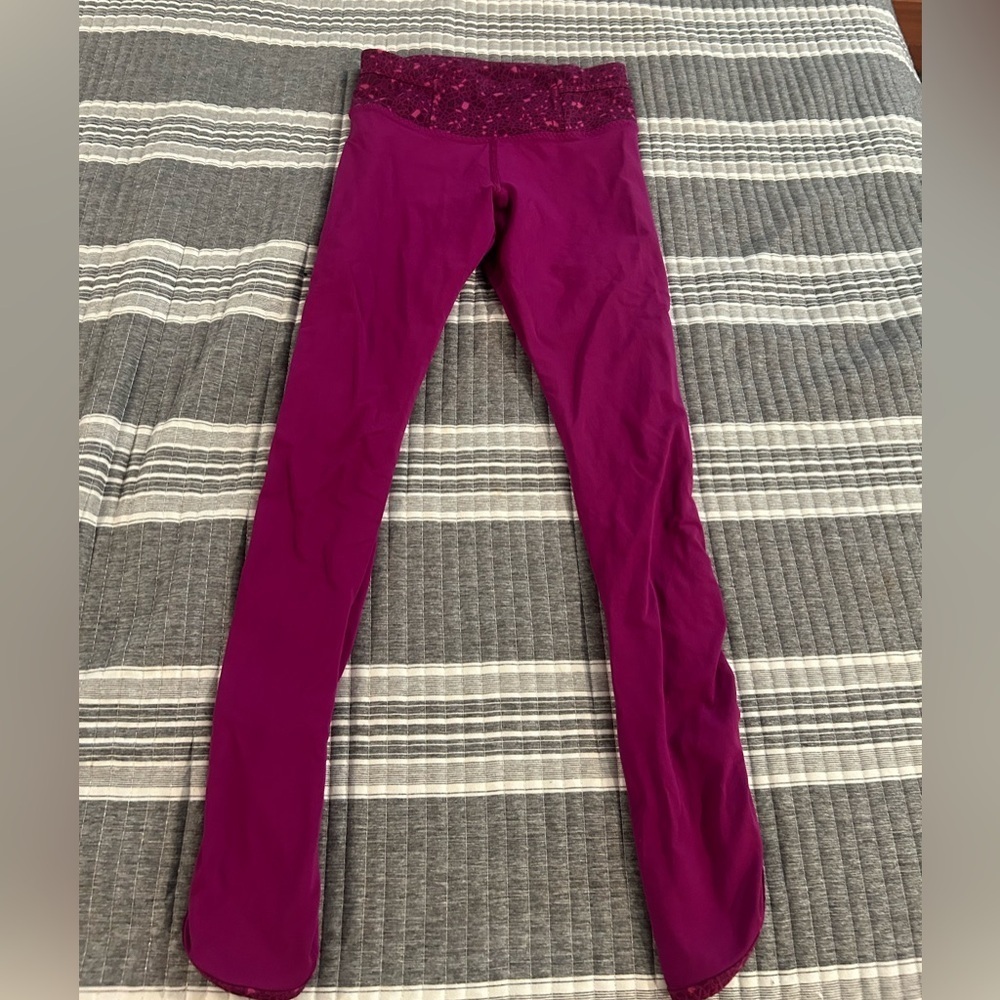 lululemon athletica Magenta Leggings